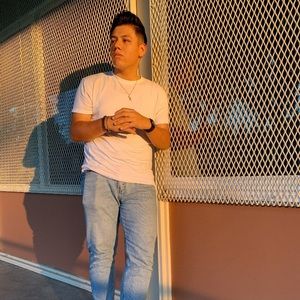 Meet your Posher, Jorge